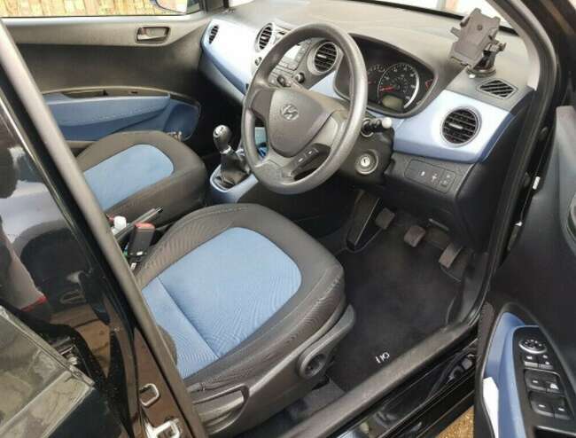 2014 Hyundai i10, Hatchback, Manual, 998 (cc), 5 doors  5