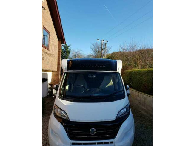 2017 Bessacarr 442 Motorhome with Tow Bar thumb 3