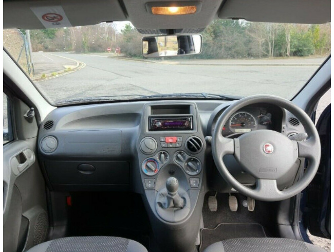 2010 Fiat PANDA, Hatchback, Manual, 5 doors  6