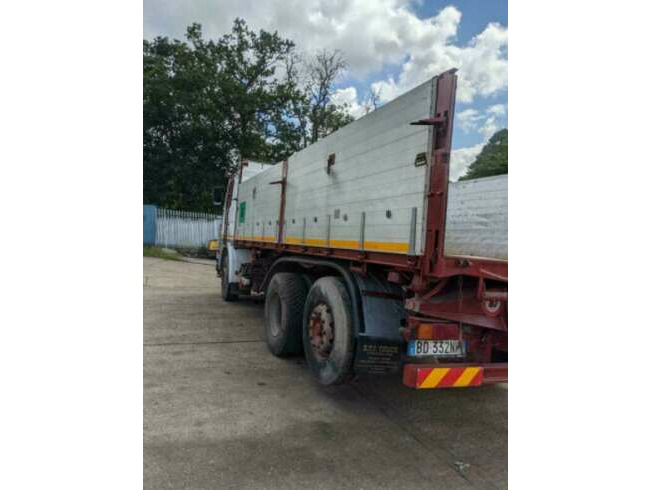 1991 Left-Hand Drive Scania 142H, 3 Way Tipper  5
