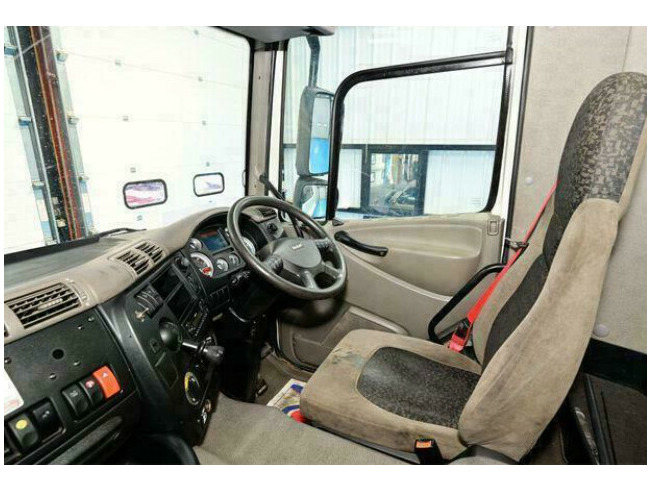2009 Daf Trucks CF75.310 Box Van, Euro 5, Ad Blue, 6X2 Rearlift Axle  4