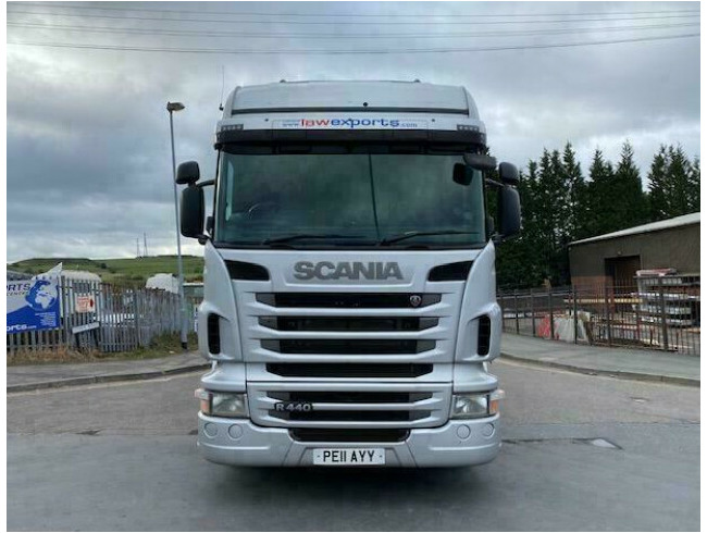 2011 Scania R440 6x2 Midlift Tractor Unit  1