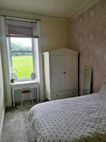 Room for Rent on Royal Park Terrace  0