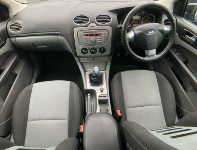 2009 Ford Focus 1.6 Petrol for Sale  4