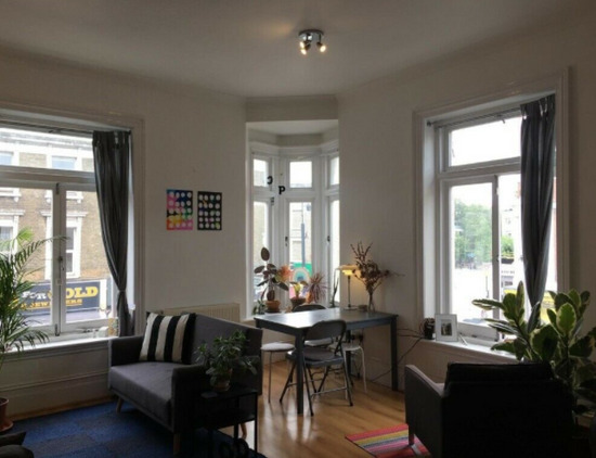 Stunning Very Large 1/2 Bedroom Flat - within 5 Minutes Walk to (Zone 2) Fulham Broadway Station  0