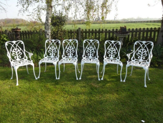 Large Garden Furniture Set - Table and 6 Chairs - Cast Aluminium  3