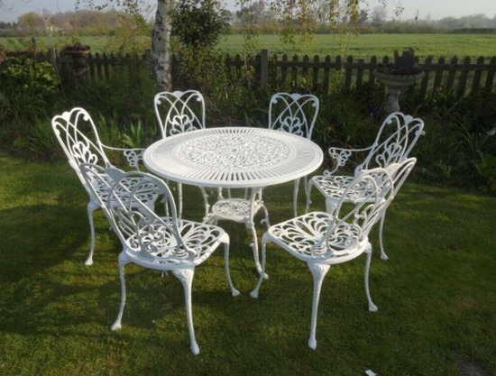 Large Garden Furniture Set - Table and 6 Chairs - Cast Aluminium  5