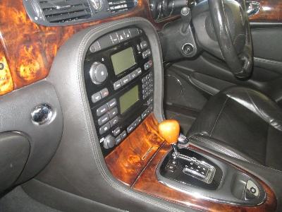 2003 JAGUAR XJ V6 thumb-11022