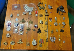 Job Lot Of Military Badges, Brooches Etc