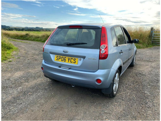 2006 Ford Fiesta 1.4 Zetec – only 35K Miles, Ideal First Car, Stunning Car  3