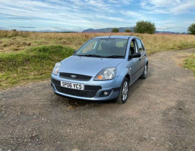 2006 Ford Fiesta 1.4 Zetec – only 35K Miles, Ideal First Car, Stunning Car  9
