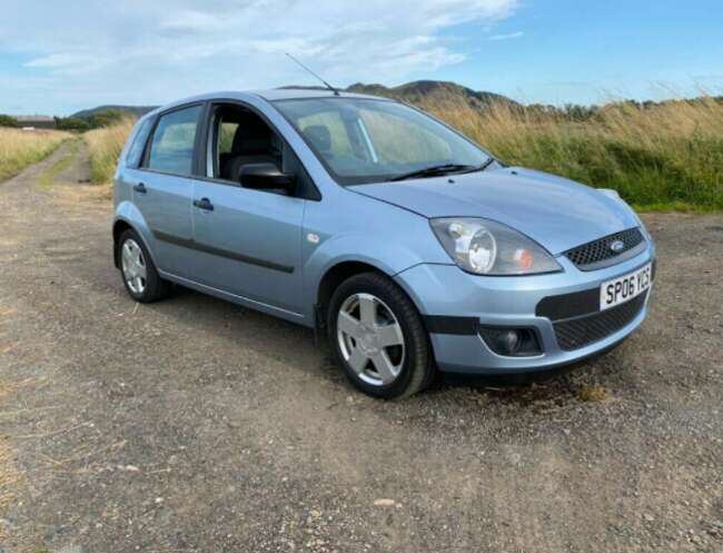 2006 Ford Fiesta 1.4 Zetec – only 35K Miles, Ideal First Car, Stunning Car thumb 1
