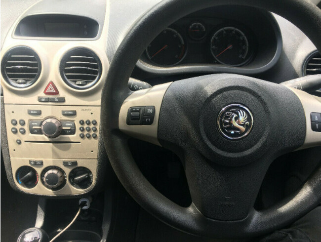 2009 Vauxhall Corsa, Hatchback, Manual, 1248 (cc), 3 Doors  5