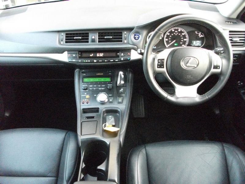  Lexus CT 200h 1.8 SE-L Hybrid 5dr  6