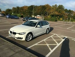 2013 BMW 318 Diesel Estate, White, 2 owners  thumb 3