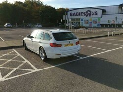 2013 BMW 318 Diesel Estate, White, 2 owners  thumb 5