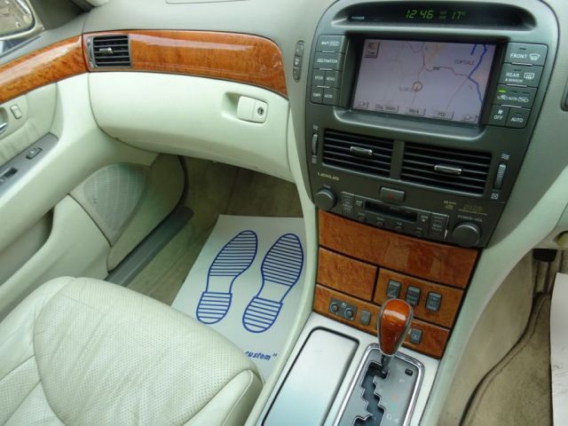  2002 Lexus LS 4.3 430 4d  4