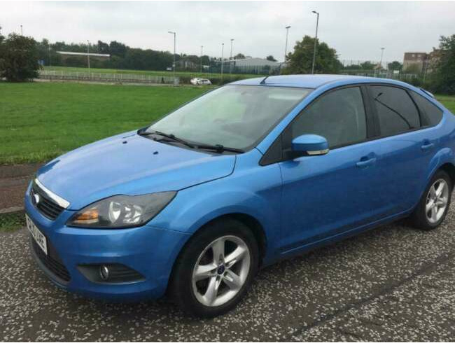 2010 Ford Focus Zetec Cheap Wee Car for Someone  0