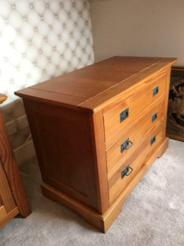 Quality Wooden Bedroom Furniture Set  2