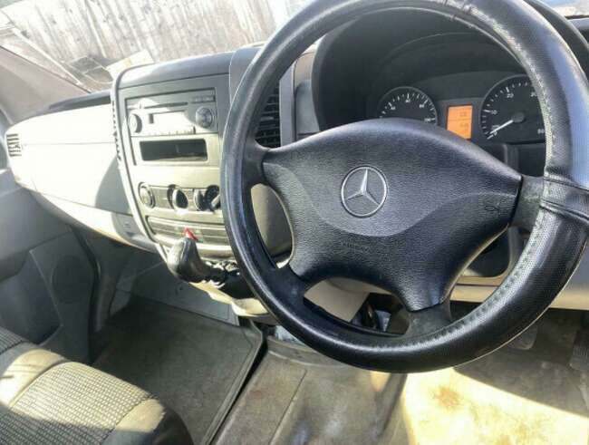 2008 Mercedes Sprinter Recovery Truck thumb 7