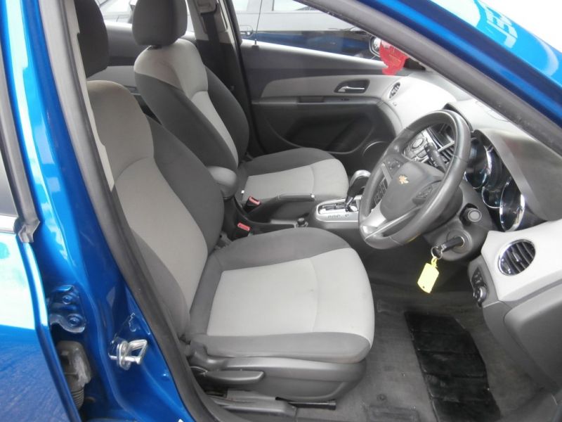  2011 Chevrolet Cruze 1.8 LT 4dr  4
