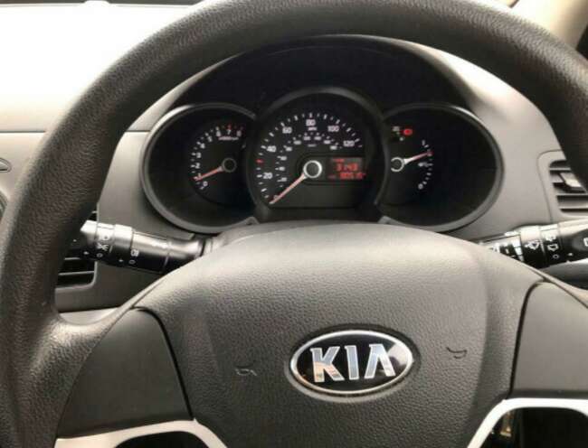 2013 Kia Picanto 1.0  4