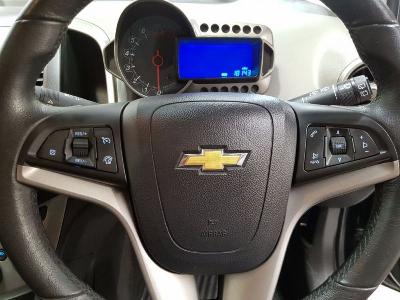  2012 Chevrolet Aveo 1.4 LTZ 5d thumb 8