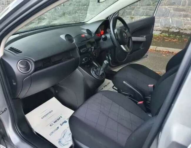 2015 Mazda 2, Hatchback, Manual, 1349 (cc), 5 Doors  5