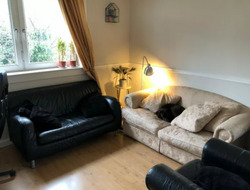 Sunny Flat Opposite the Royal Infirmary for Rent thumb 6