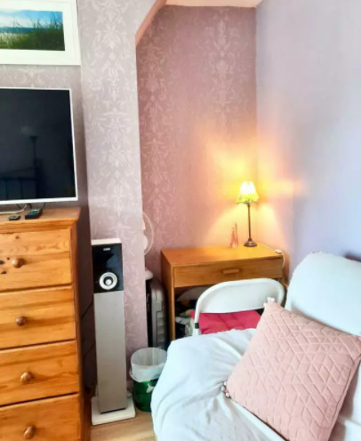 Rent Double Room close to Stanmore Station  0