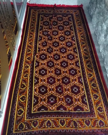 Carpet / Rugs  0