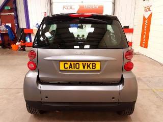  2010 Smart Fortwo 1.0 Passion 2d thumb 3