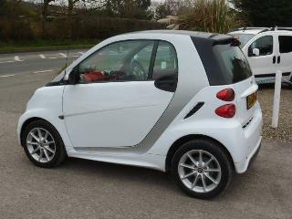 2013 Smart Fortwo Coupe 2dr thumb-12304