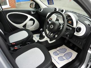  2015 SMART FORFOUR 1.0 5dr thumb 5