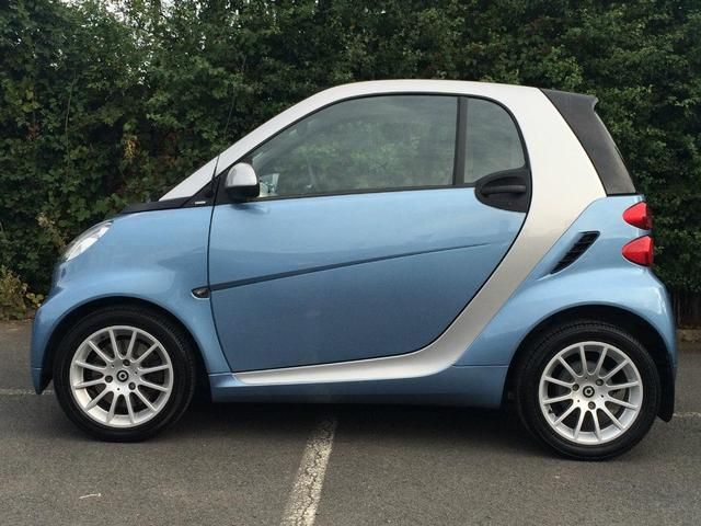  2011 SMART FORTWO 1.0 2dr  1