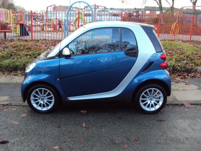  2010 SMART FORTWO 0.8 PASSION CDI 2d  1