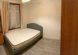 Double Room To Rent Upton Park E13 thumb 1