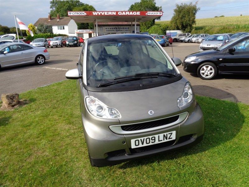  2009 Smart Car Fortwo Coupe  0