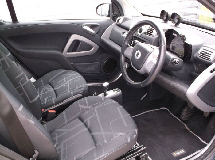  2010 Smart Fortwo Coupe 1.0  3