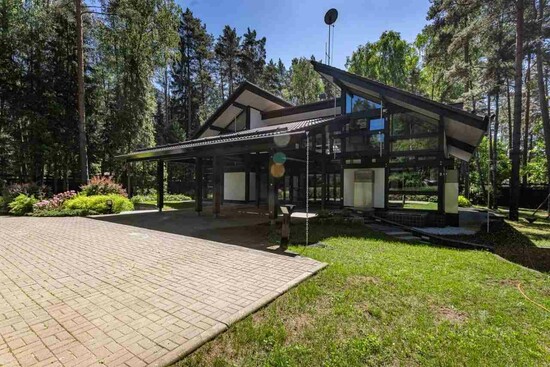 Luxurious mansion for sale for Moscow, Russia  0