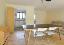 4 Double Bedrooms Hs, 2 lounges 2 bathrooms. Close to Chiswick & Acton Station thumb 8