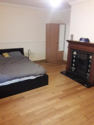 In Stanmore Large Double Room Rent £600 Per Month Stanmore  2