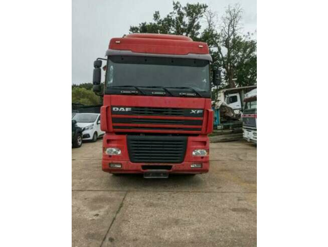 2006 Daf 95XF, Tractor Unit, Manual Gearbox, 430Hp - Left Hand Drive  4