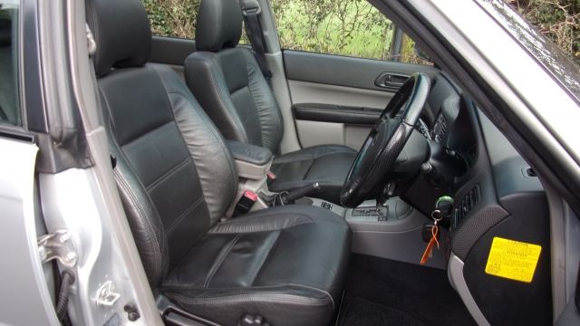  2006 SUBARU FORESTER 2.0 XE 5dr  3