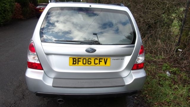  2006 SUBARU FORESTER 2.0 XE 5dr  2