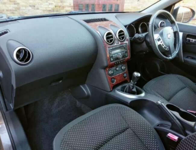 2009 Nissan Qashqai Acenta, Hatchback, 6-Spd Manual, 1461 (cc), 5 doors  6