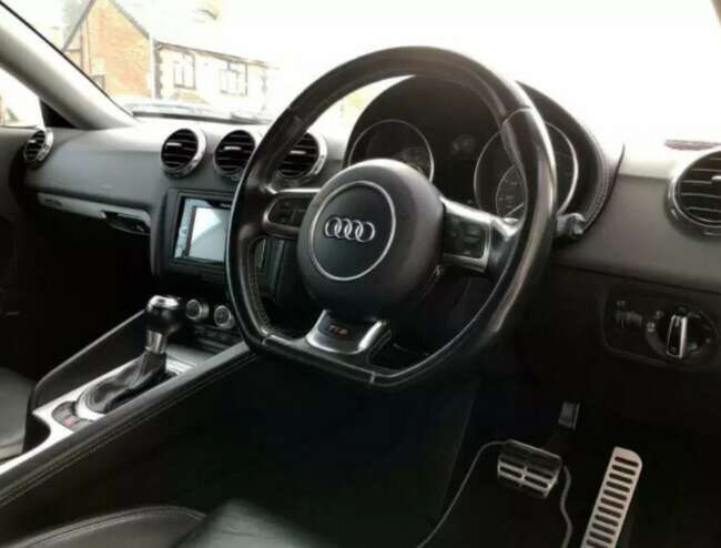 2012 Audi TTS Black Edition thumb 8