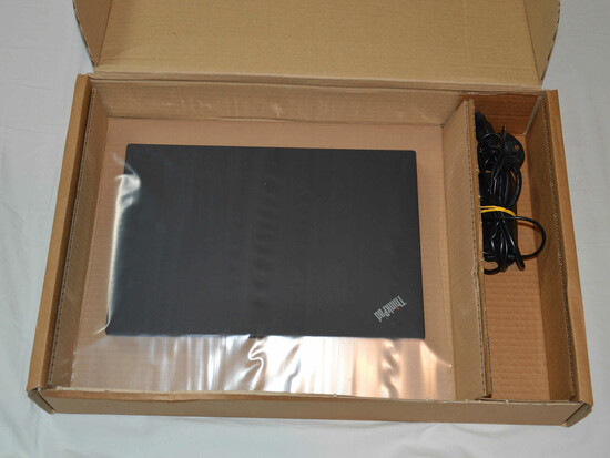 Lenovo ThinkPad T470, Core i5-7300U, 8GB DDR4, 256GB M.2 SSD  2