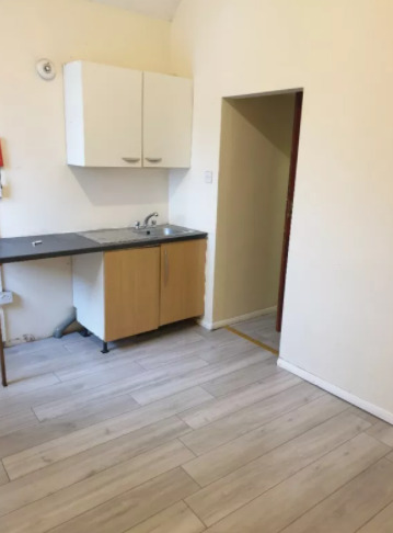 Edgware Small Studio Flat Furnished and Refurbished (£750 All Bill Included)  1