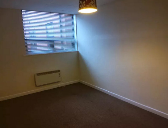 Flat for Rent  5
